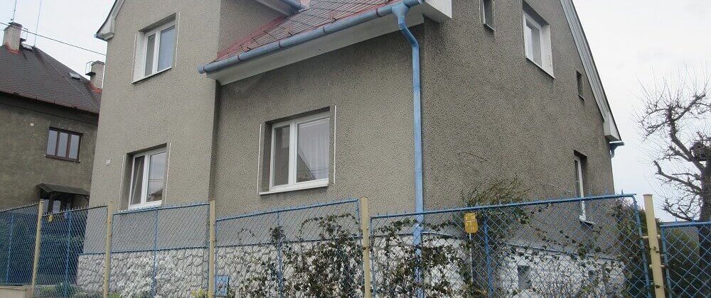 Infrapanely dvougenerační RD Ostrava Svinov