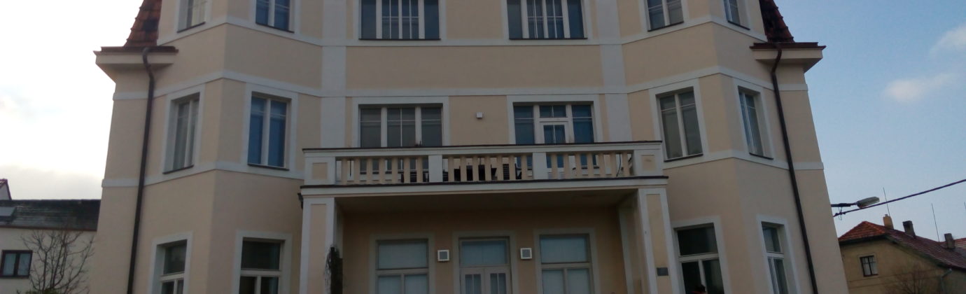 Infrapanely stylová vila Karlštejn